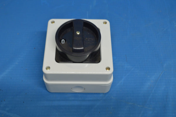 GEWISS GW70405 32 AMP 3 POLE 400V ROTARY ISOLATOR IP65 NSN: 593001SWITCHS P/N GW70405
