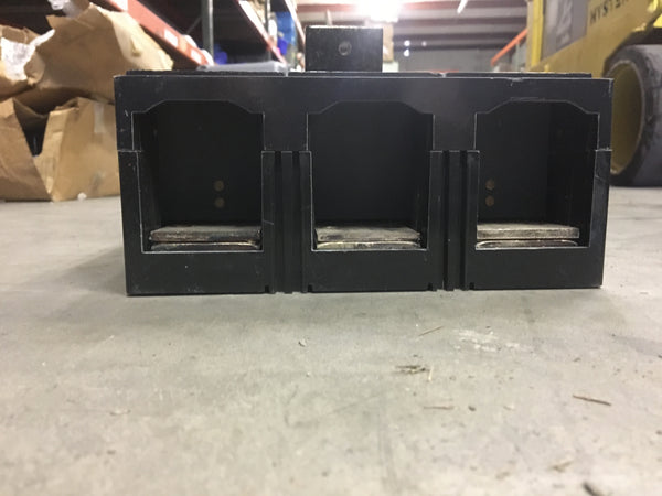ITE Gould KM3-F800 800 Amp, 3 Pole Molded Case Circuit Breaker