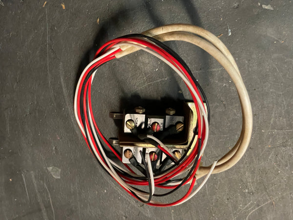 Gould ETN6926 Switch Assembly NSN:5930-01-373-0017