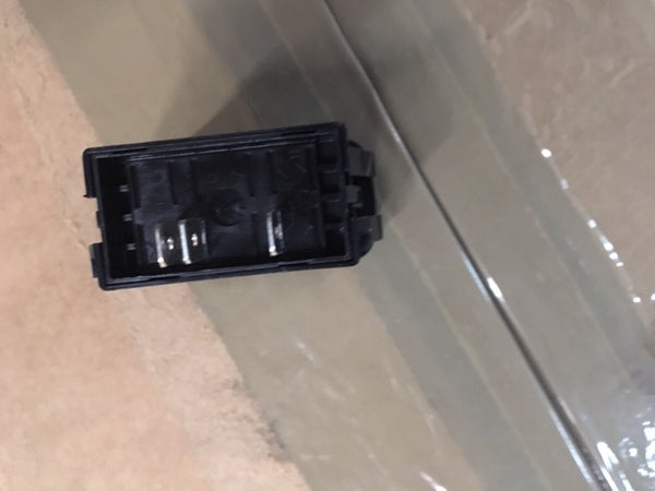 CARLING TECHNOLOGIES L11B1 ROCKER SWITCH ON/OFF 15A 24V NSN:5930-01-577-5265