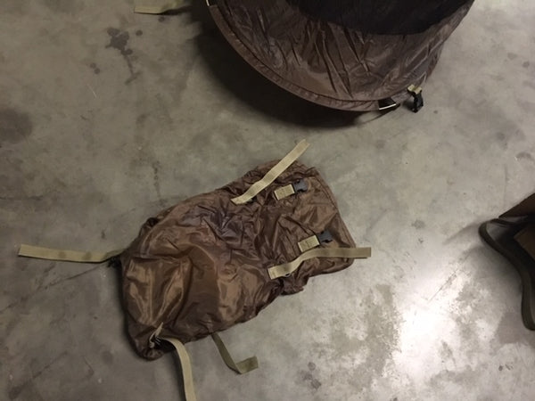New GI Iguana BedNet 86" Self Supporting Pop Up Tent w/ Storage Pouch Coyote NSN:3740-01-518-7310