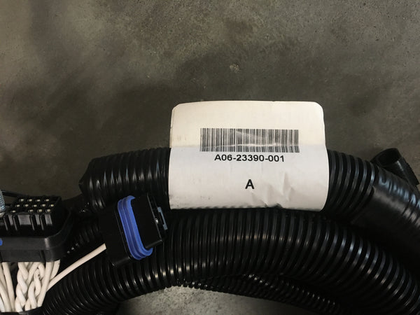 Daimler Electrical Lead for M915A2, M916A1, M916A2, M917A1,NSN:6150-01-435-0401 Model:A06-23390-001