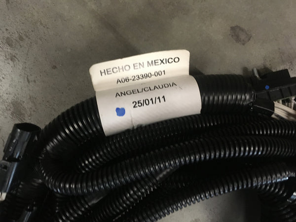 Daimler Electrical Lead for M915A2, M916A1, M916A2, M917A1,NSN:6150-01-435-0401 Model:A06-23390-001