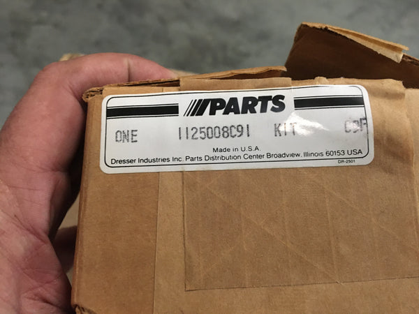 NOS Komatsu American Intl Valve Parts Kit Valve Parts Kit NSN:4820-01-260-4424 P/N:1125008C91