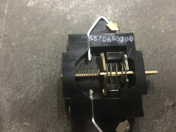 Westinghouse 557D-650-G0-8 Interlock Relay NSN:5945-00-184-7497